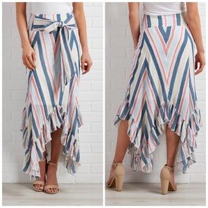 Tiered Waterfall Ruffle Bottom Skirt Size Large